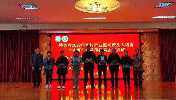 088e93e912fe4a2a95d9592142753764.jpg 3.jpg